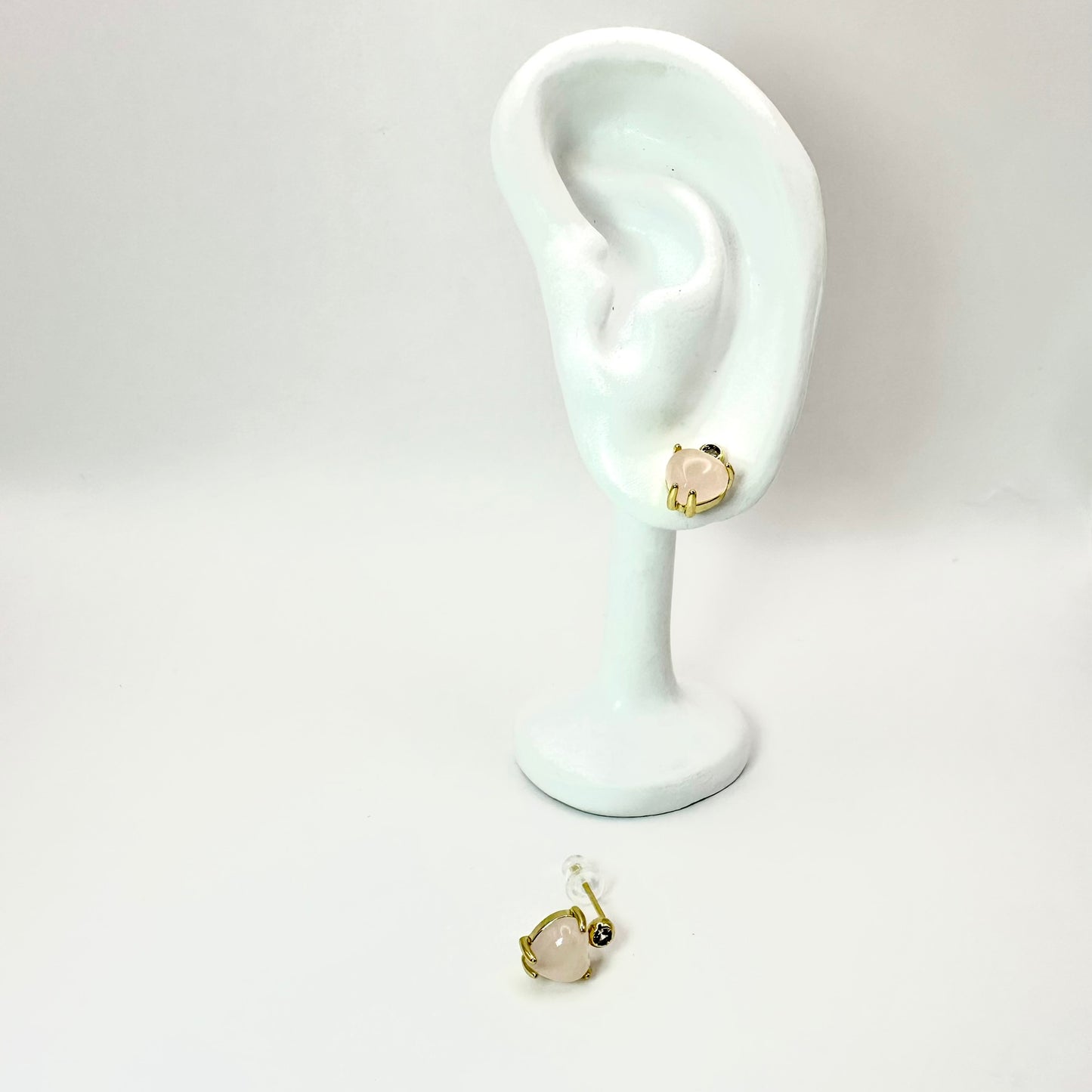Ohrstecker „Soft Pink Heart“ mit rosa Glas