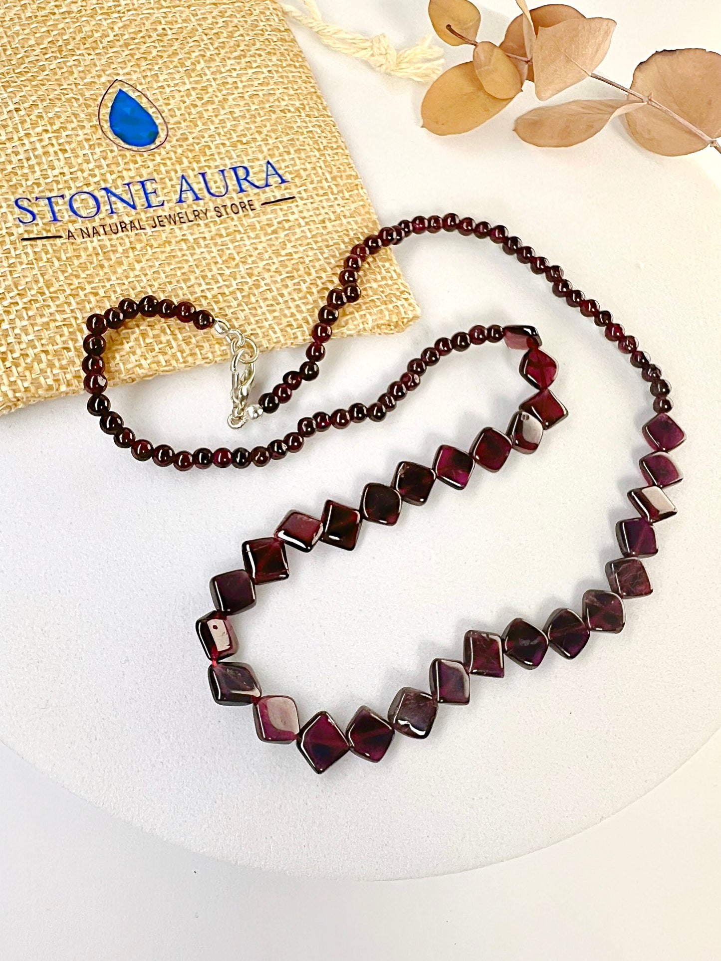 Collier aus Granaten_11