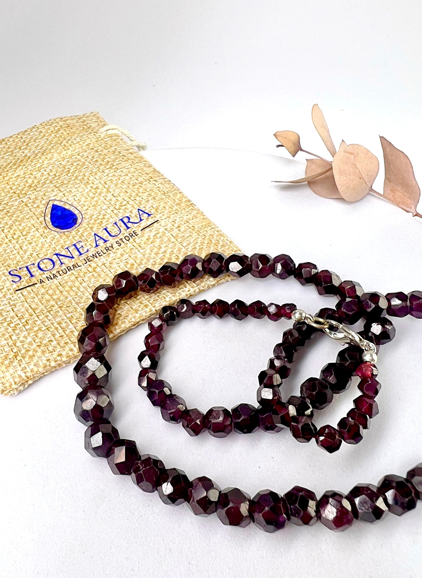 Collier aus Granaten_1