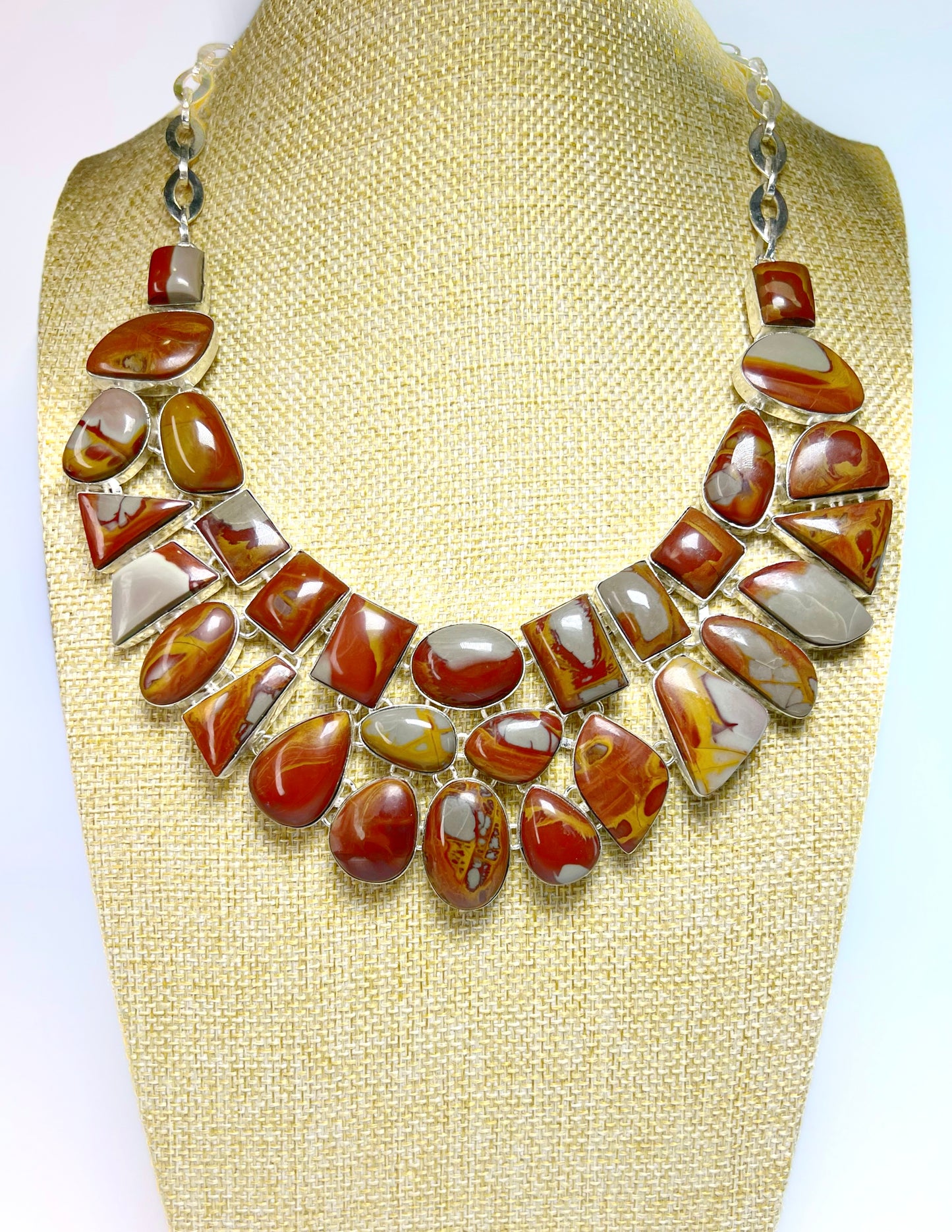 Collier aus Jaspis