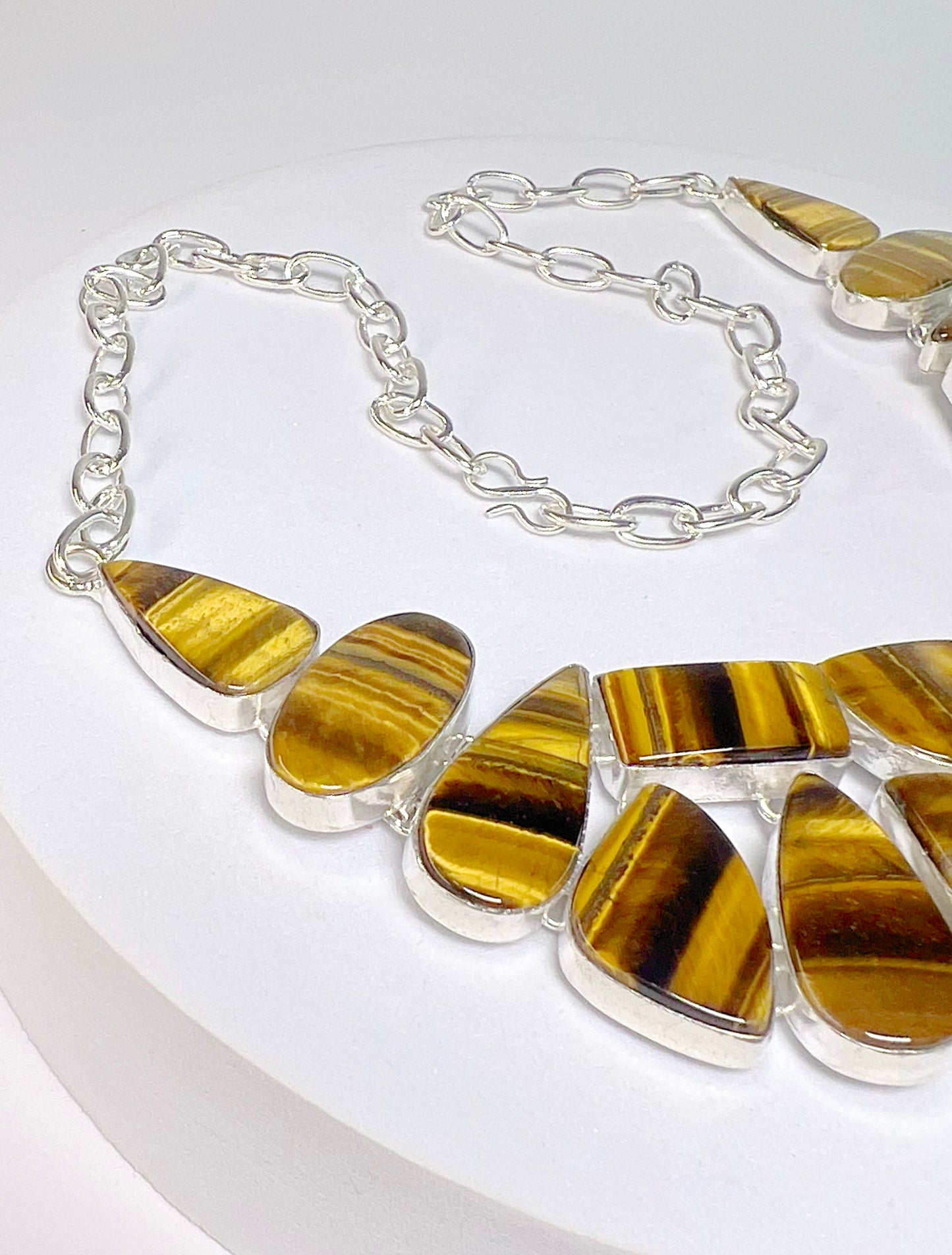 Collier aus Tigerauge