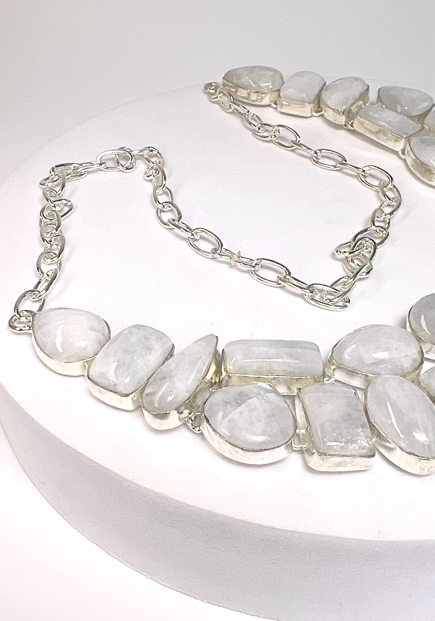 Collier aus Mondstein