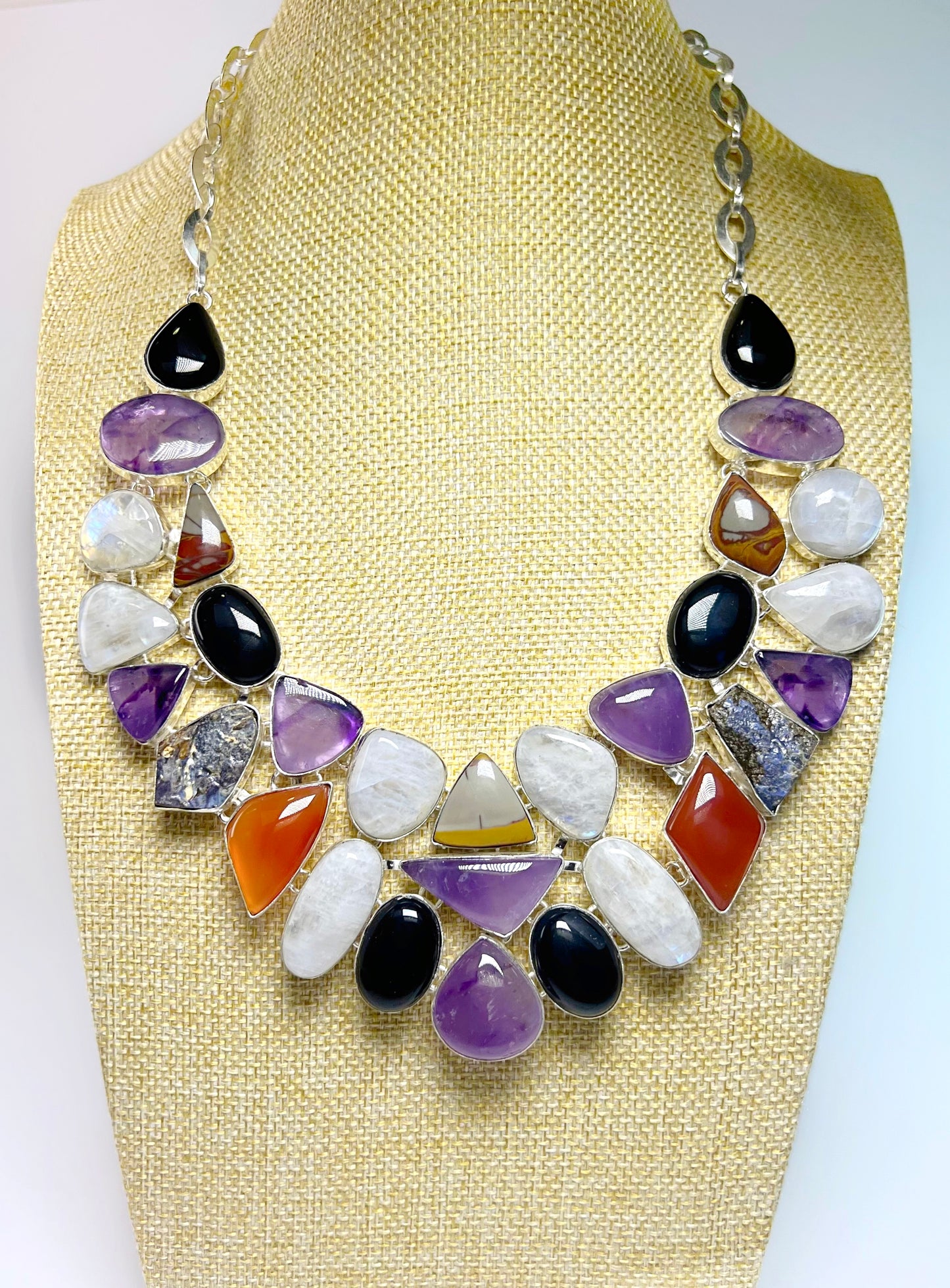 Collier aus Gemischte Steine