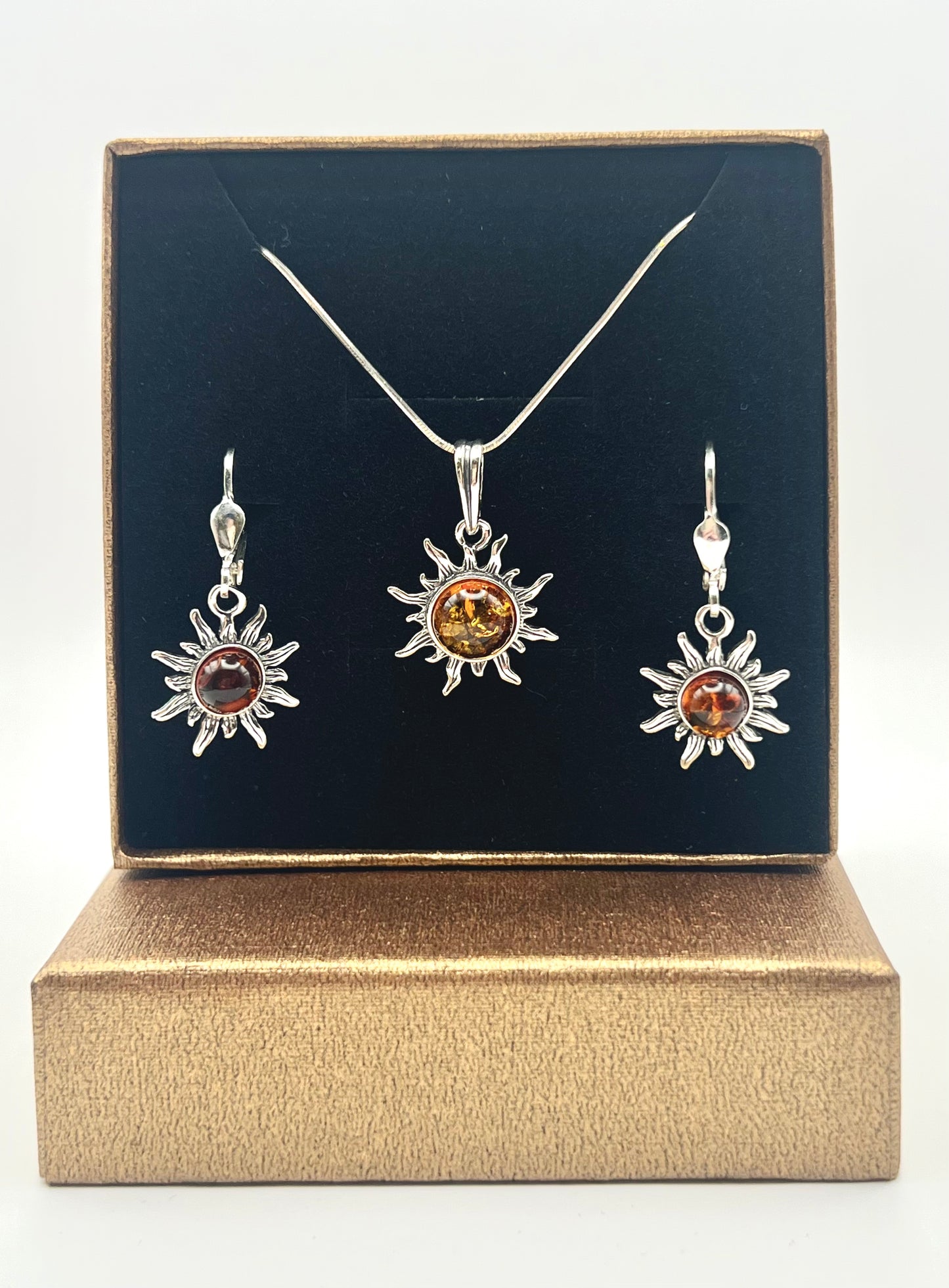 Produktbeschreibung für Schmuck-Set (Sonnen-Design)