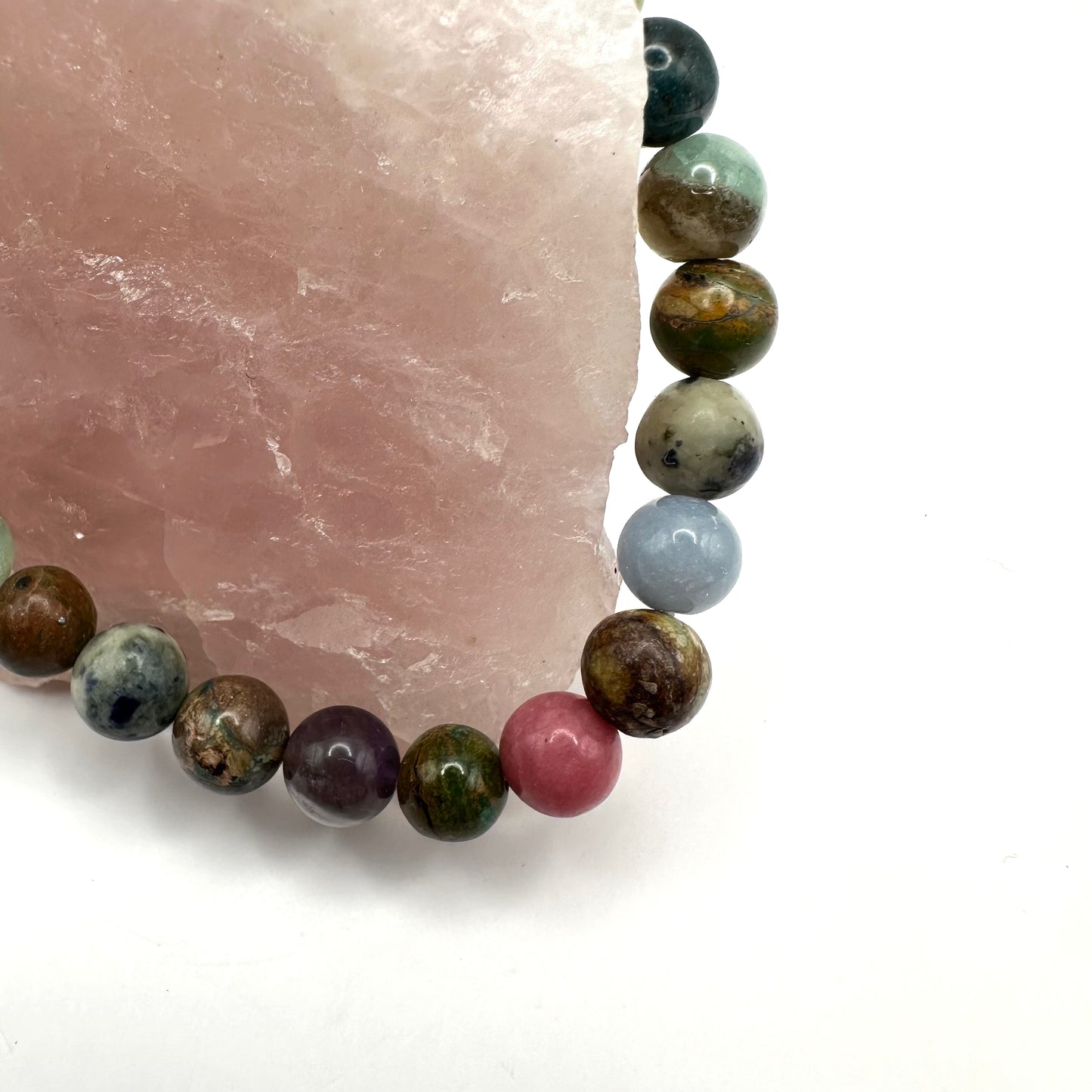 Buntes Armband aus verschiedenen Steinen (Kugel 8 mm)