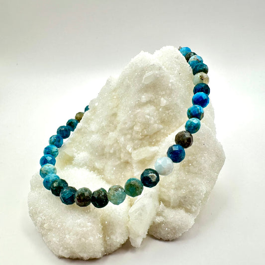 Facettierter Apatit (Mix) Armband