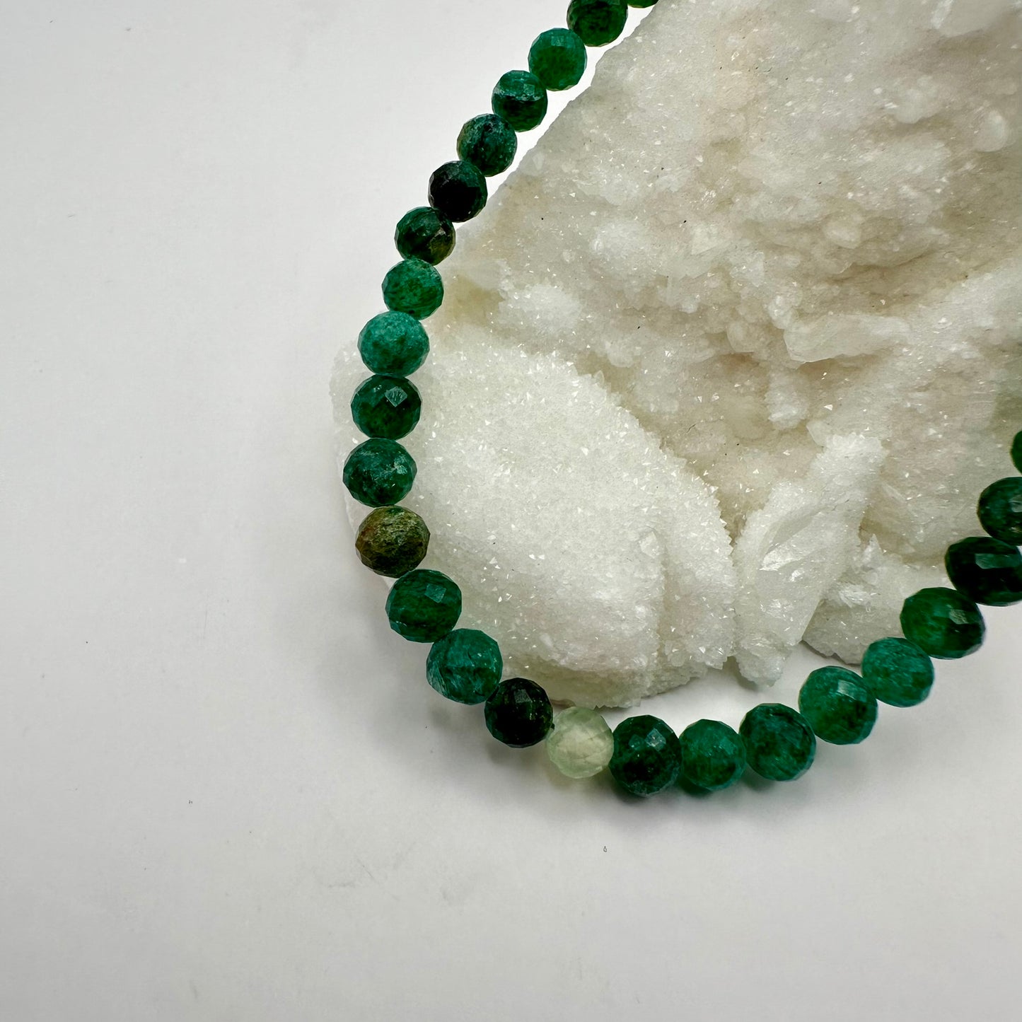 Nephrit Armband
