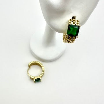 Breite Creolen „Emerald Mesh“ mit grünem Glas