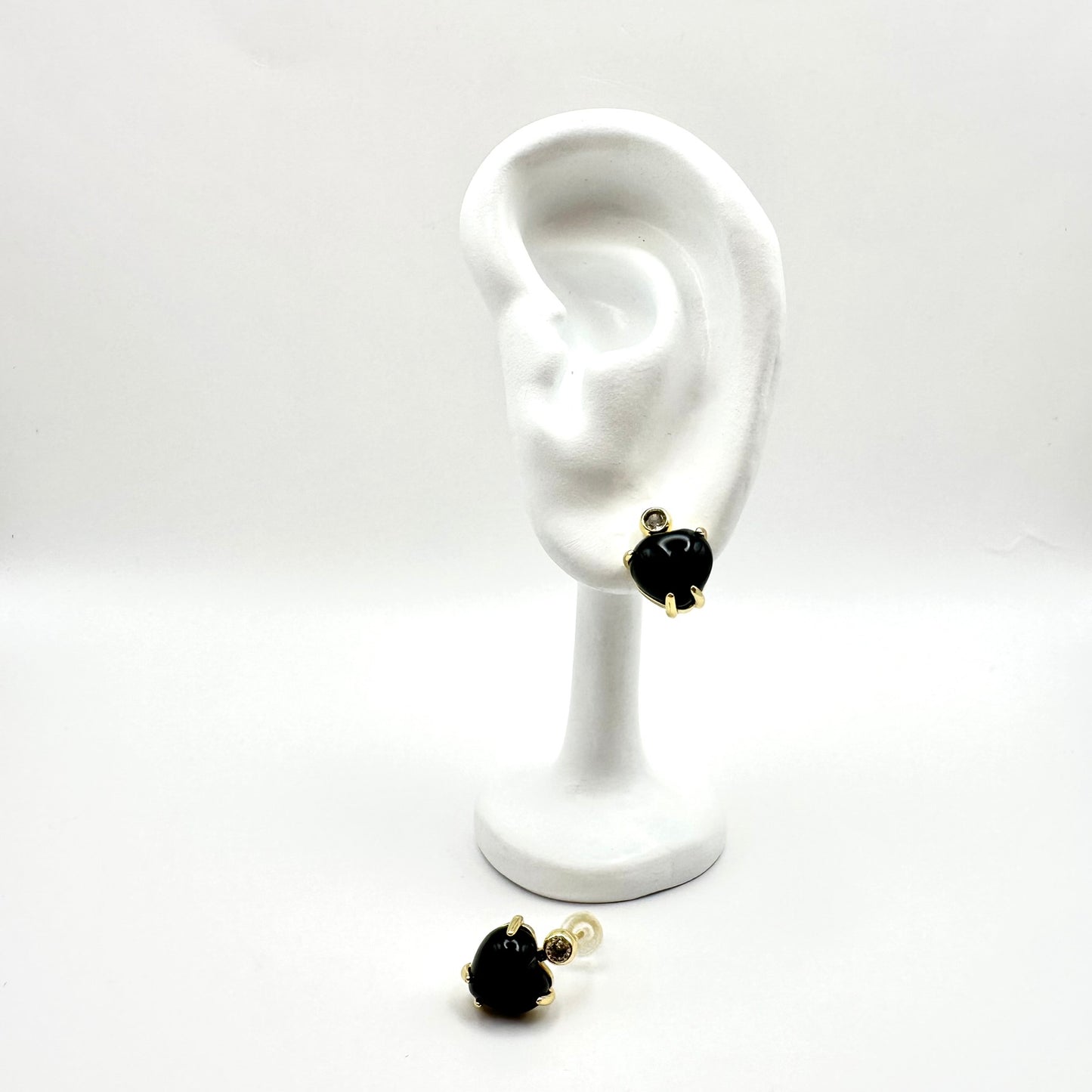 Ohrstecker „Midnight Heart“ mit schwarzem Glas
