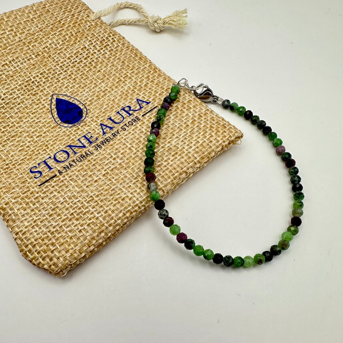 Rubin in Zoisit (facettiert) Armband