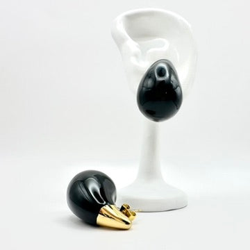 Statement-Ohrstecker „Midnight Drop“ mit schwarzem Element