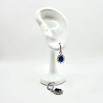 Huggies „Royal Sapphire“ mit blauem Stein (Silber-Optik)