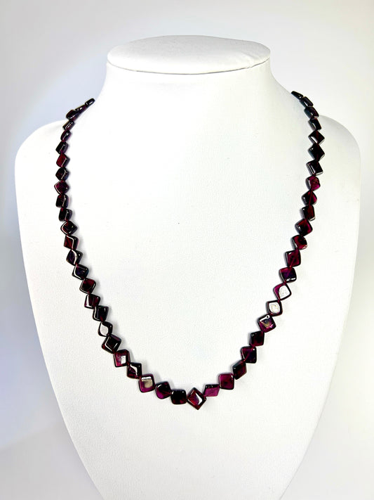 Collier aus Granaten_10