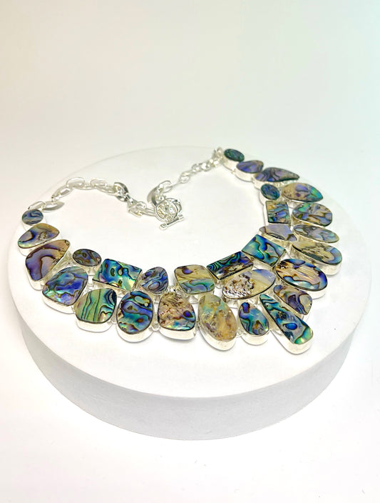 Collier aus Perlmutt
