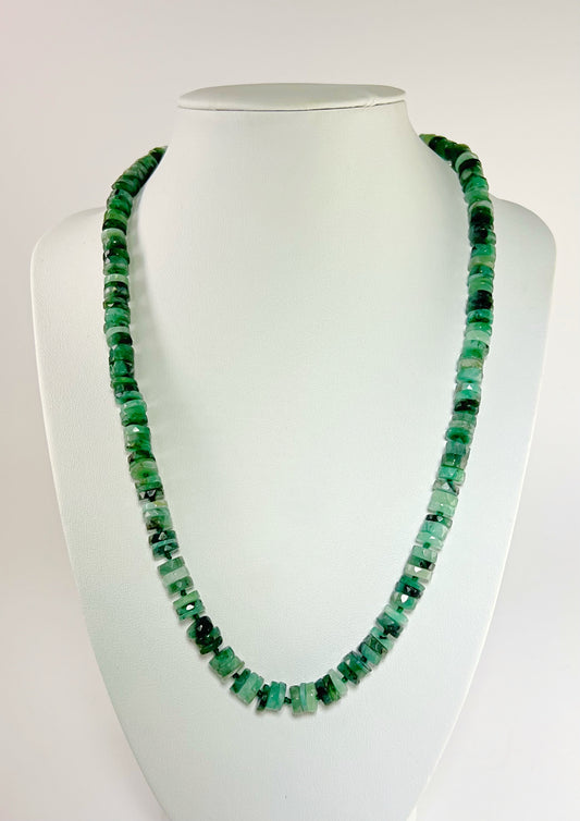 Collier aus Sakota Smaragd