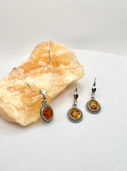 Set "Klassische Eleganz": Bernstein im Kordel-Design