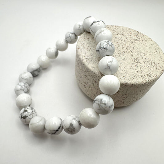 Howlith Armband