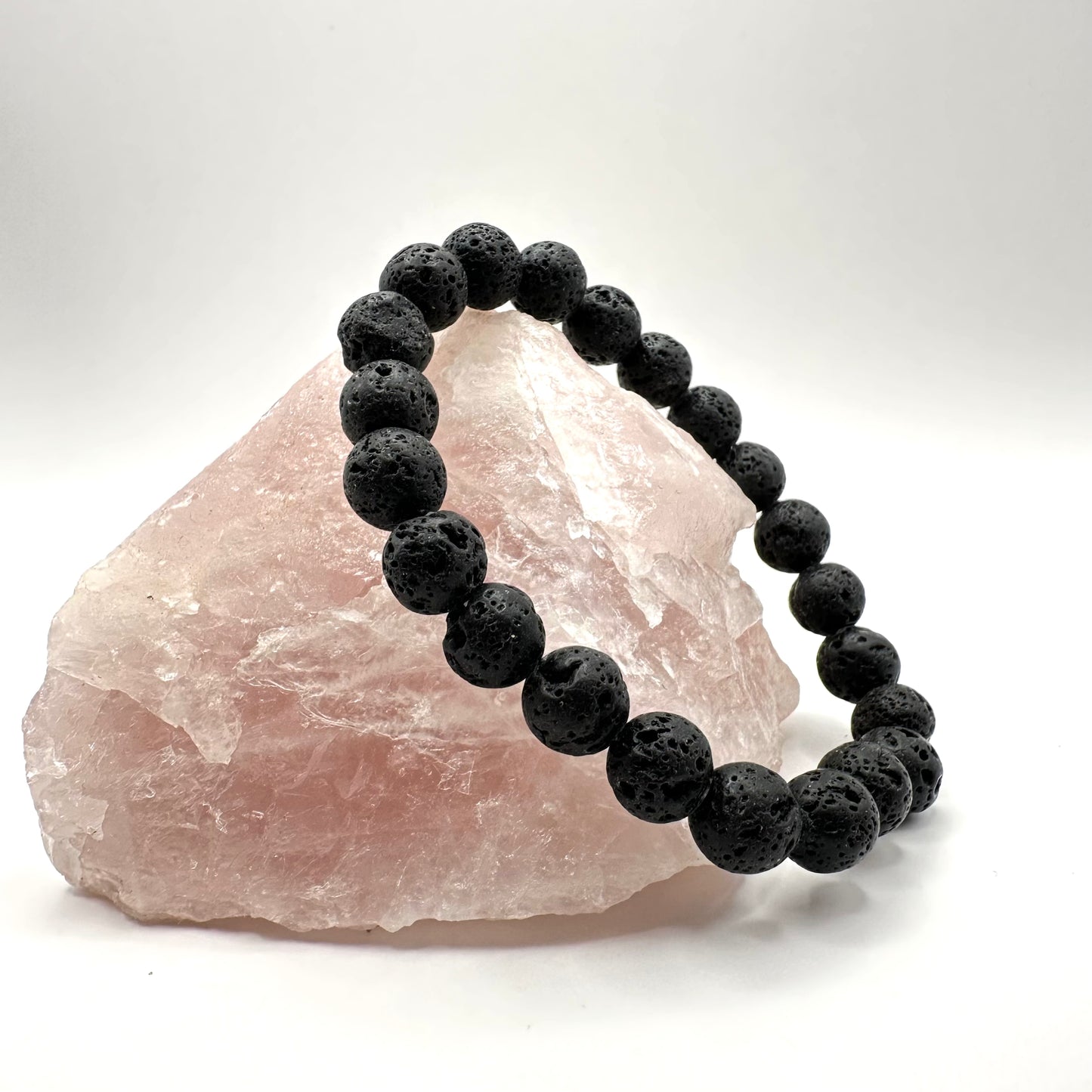 Markantes Armband aus echtem Lavastein (Kugel 8 mm)
