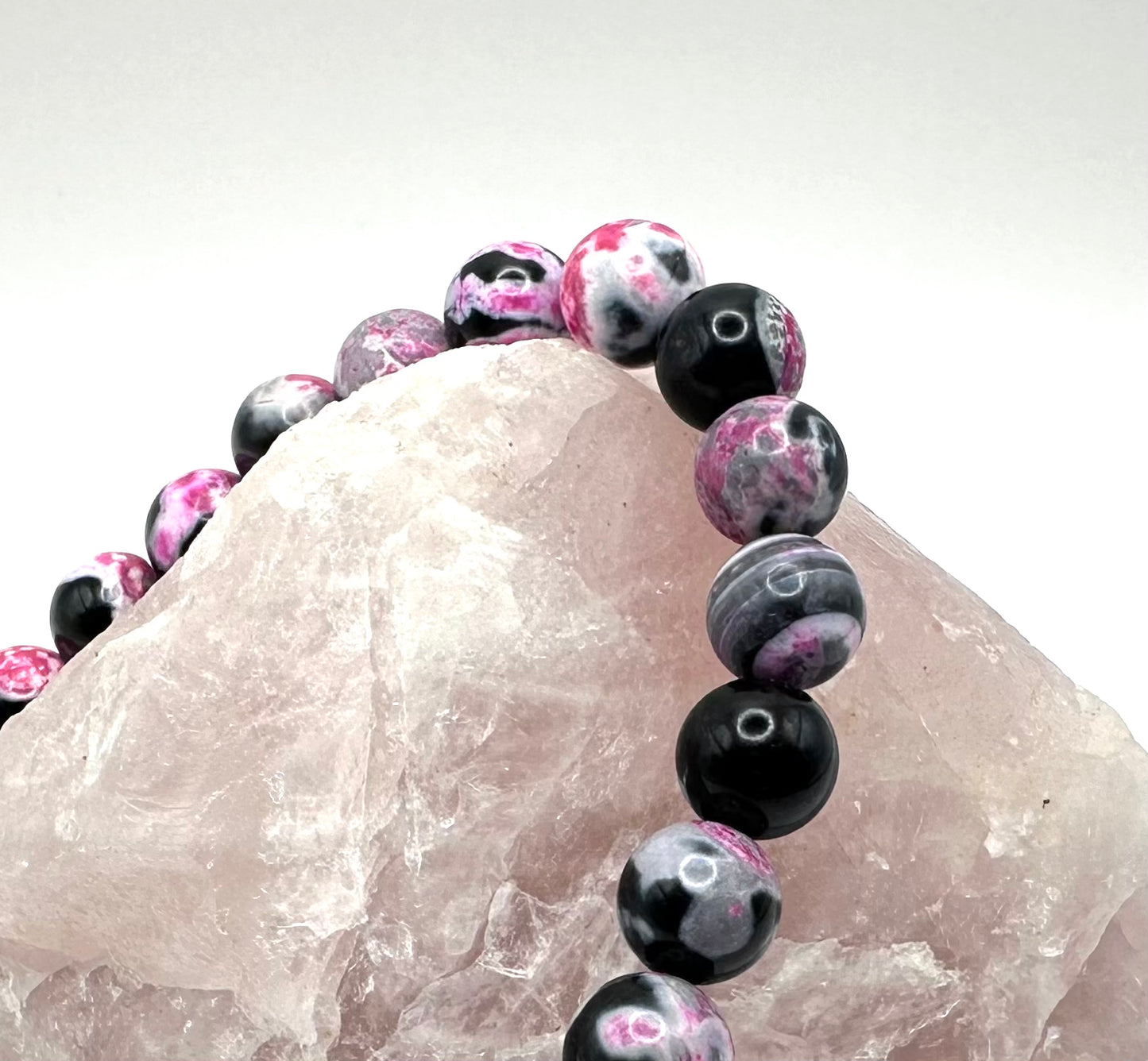 Farbenfrohes Armband aus Achat (Kugel 8 mm)