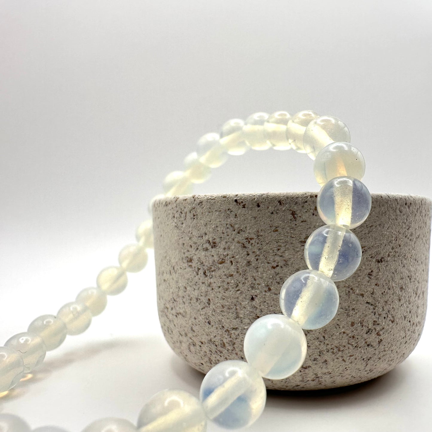 Opalit-Armband „Mondschein“