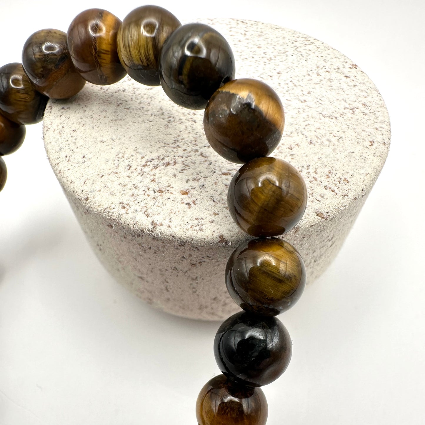 Schimmerndes Armband aus Tigerauge (Kugel 6 mm)