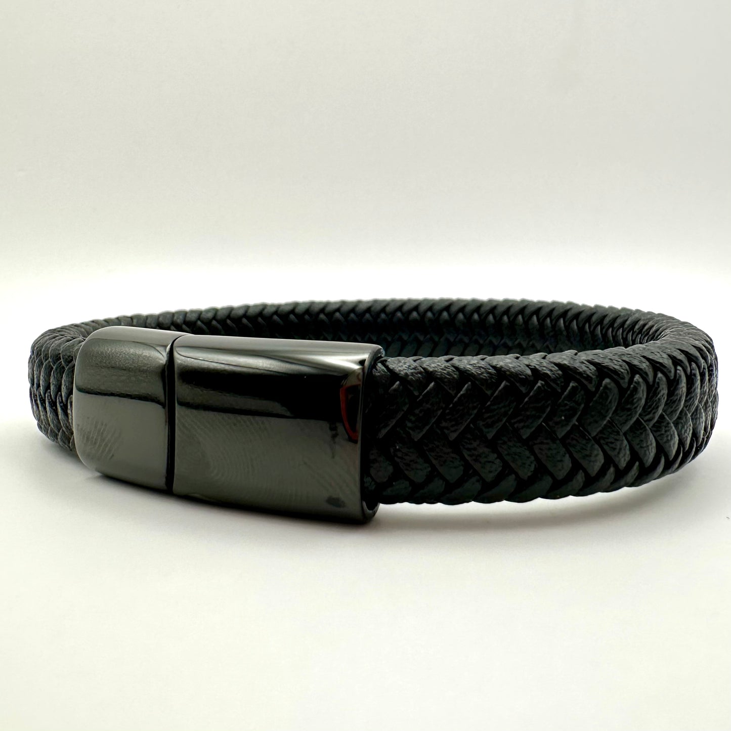 Herren-Armband „Pure Braid“ in Tiefschwarz