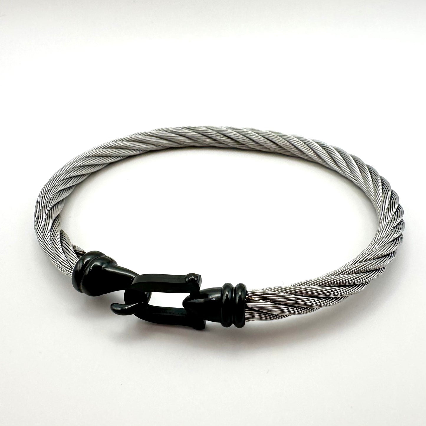 Armreif „Nautical Cable“ mit Hufeisen-Verschluss