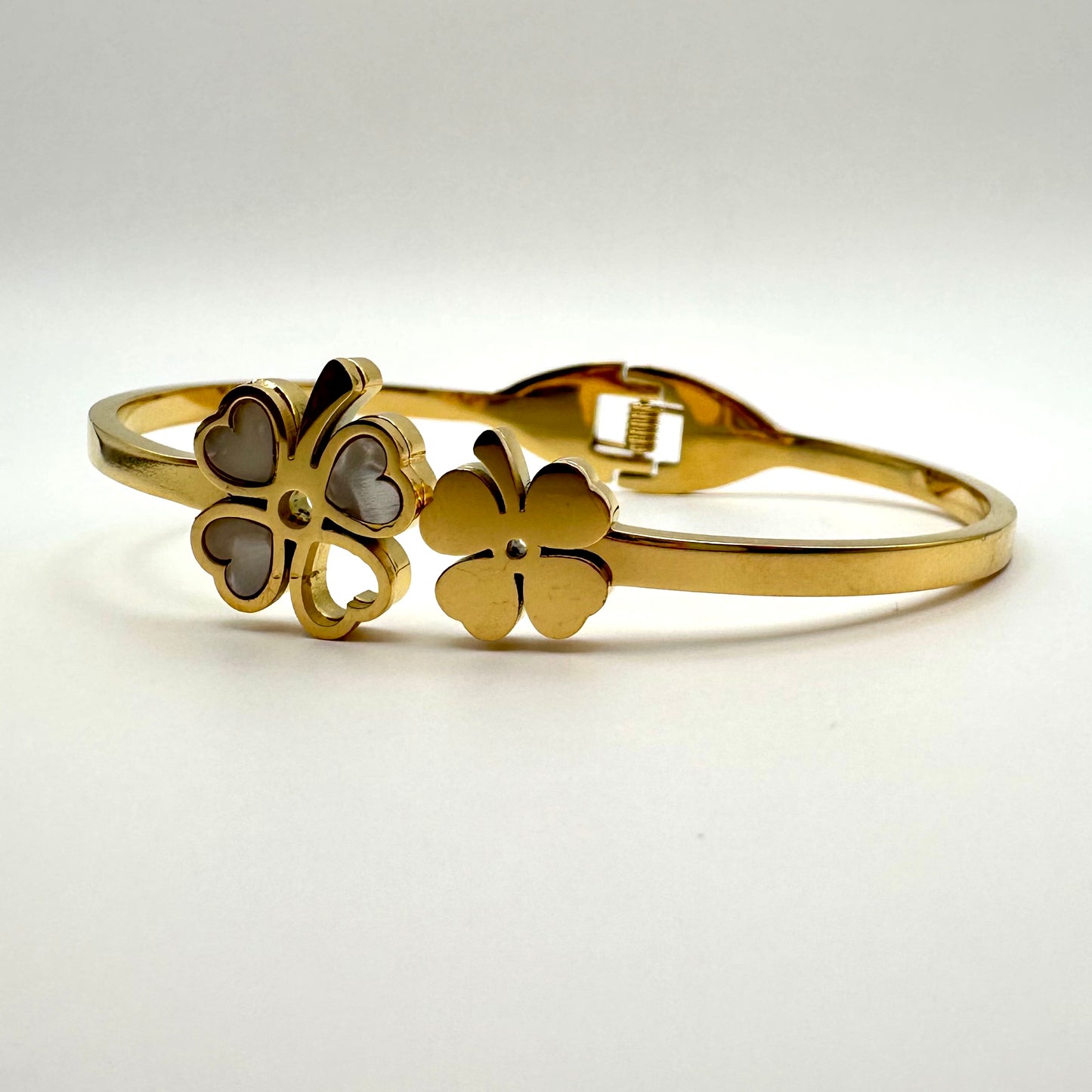 Armreif „Mother of Pearl Clover“ in Gold-Optik