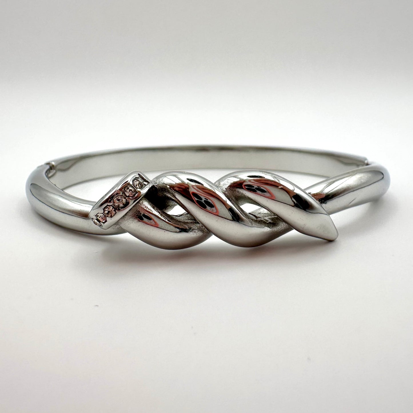 Armreif „Twisted Nail“ in Silber-Optik