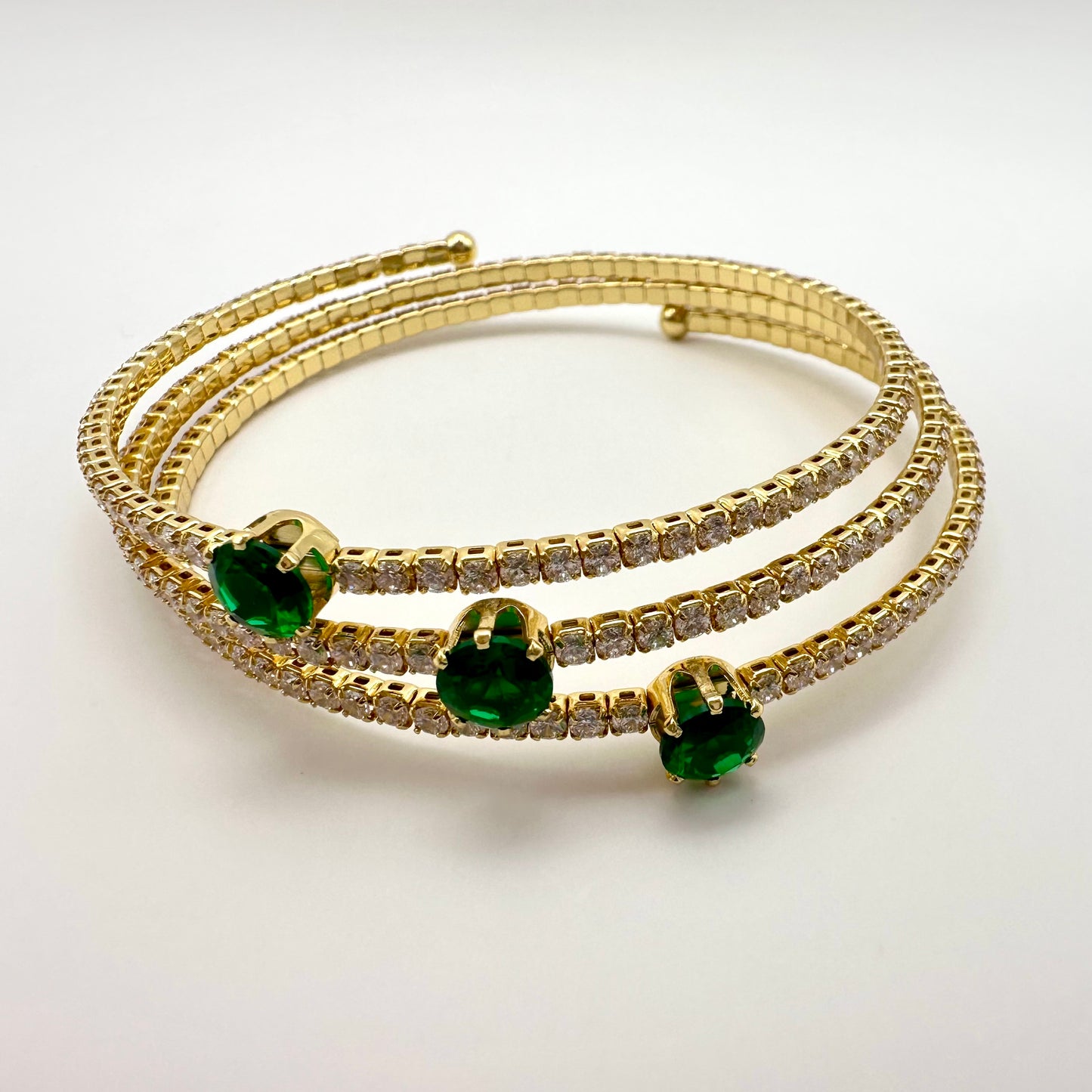 Armreif „Emerald Cascade“ in Gold-Optik