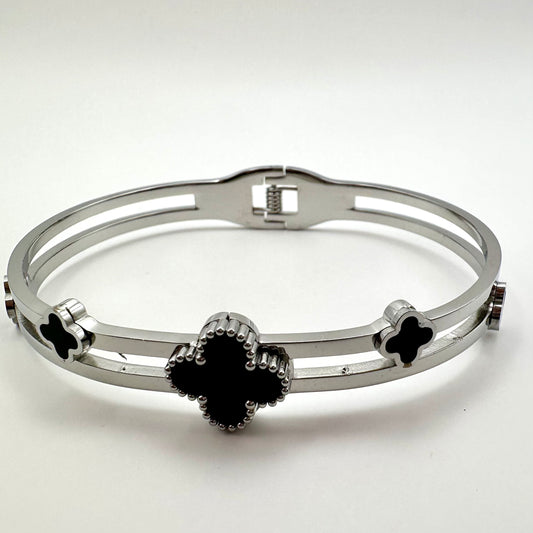 Armreif „Midnight Clover Framework“ in Silber-Optik