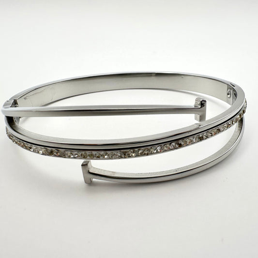 Eleganter Bangle mit Kristallbesatz