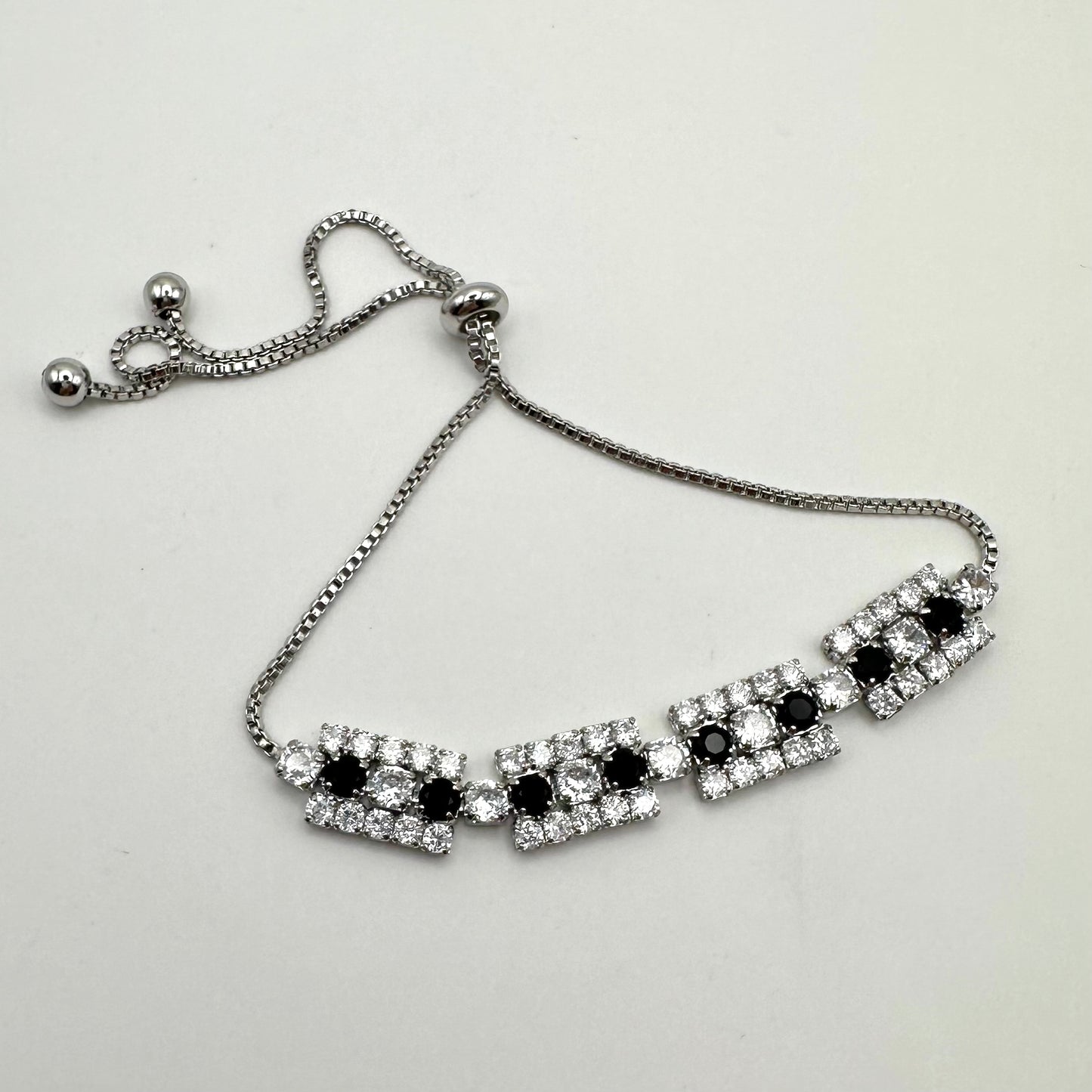 Damen-Armband "Geometric Glamour" mit Zirkonia-Kontrast