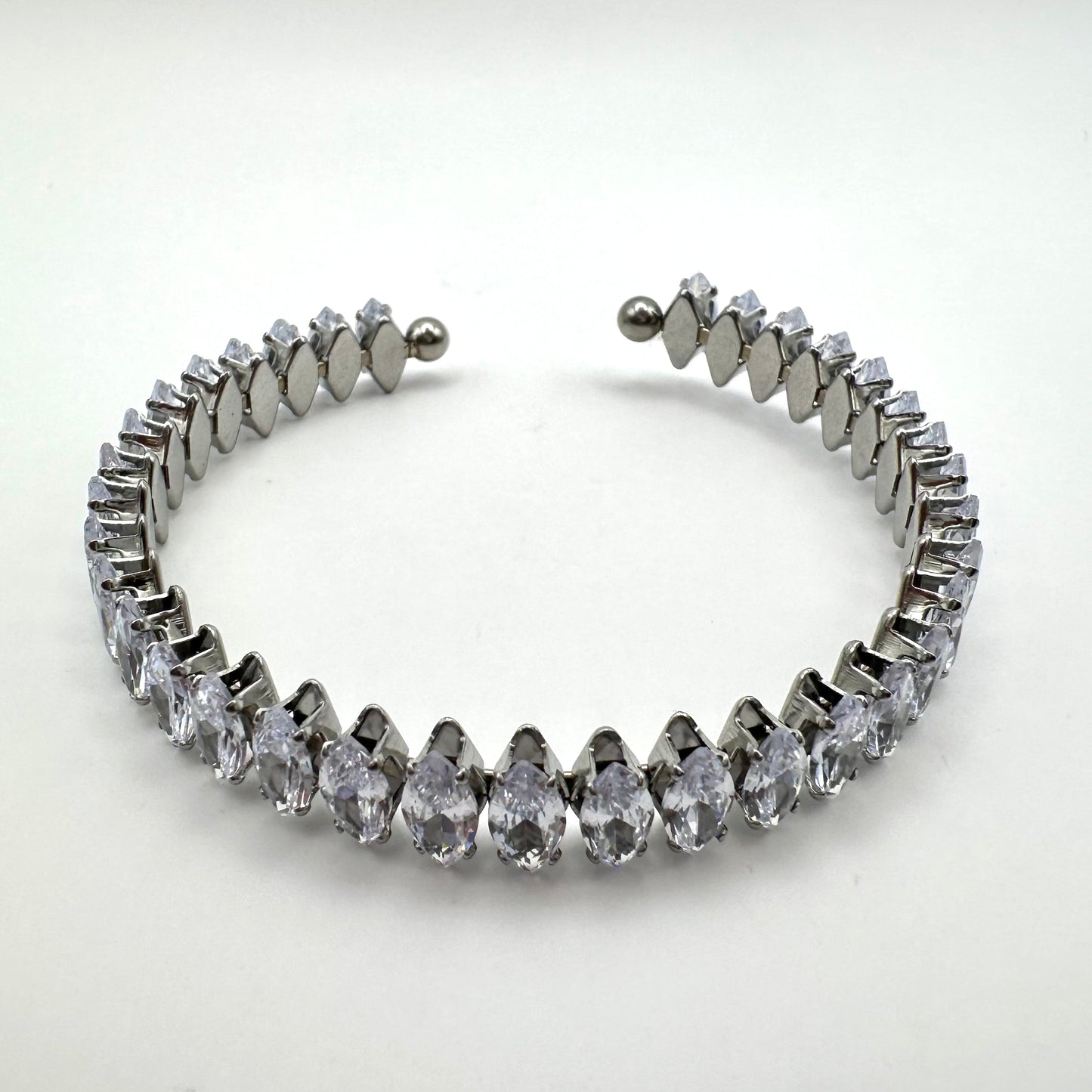 Damen-Armreif „Marquise Brilliance“ mit Zirkonia-Besatz