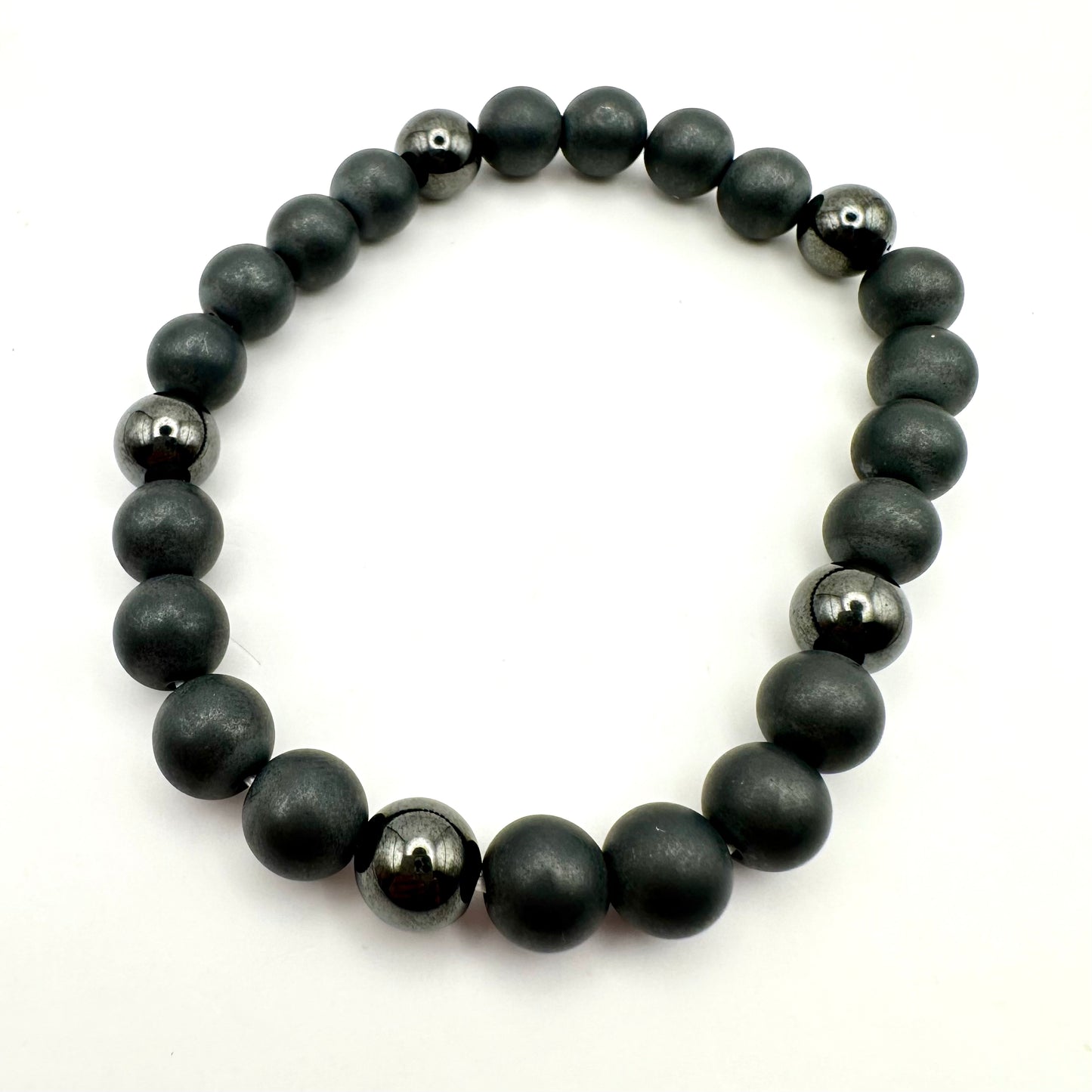 Hämatit-Armband – Matte & Polierte Kontraste