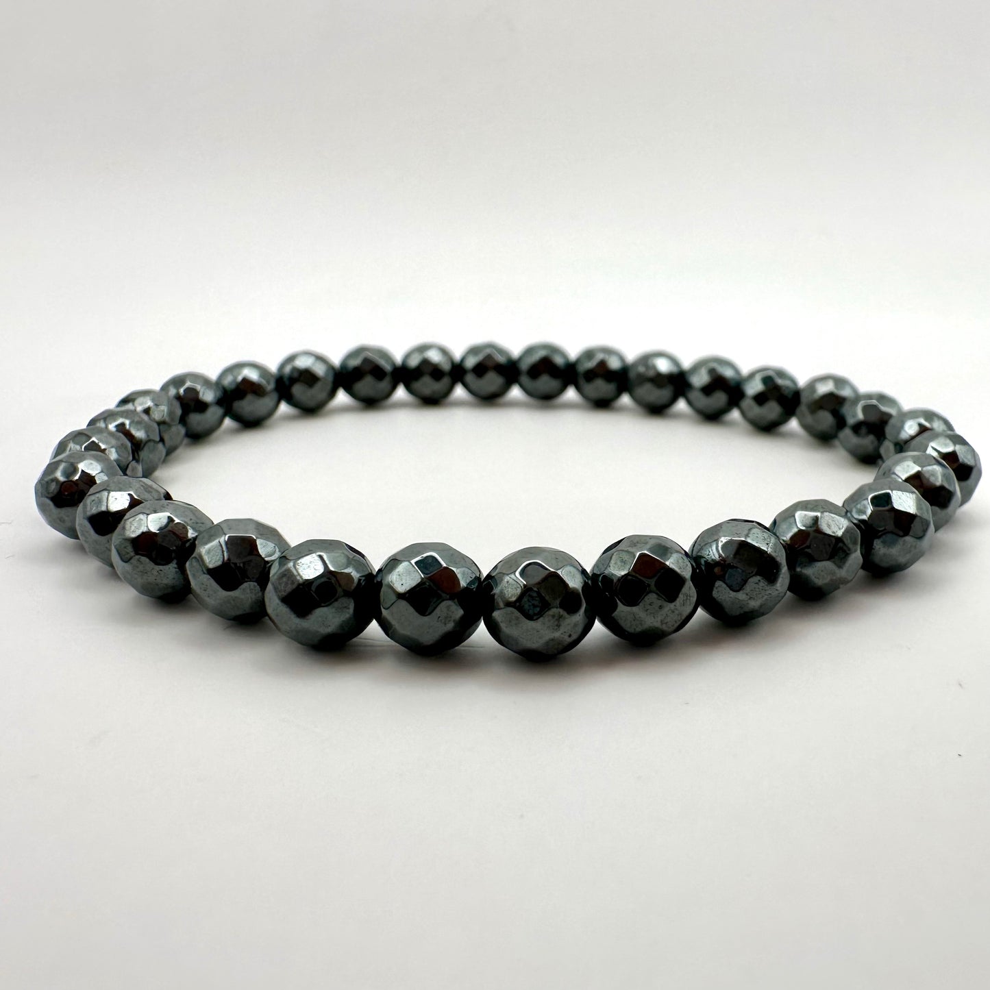 Hämatit-Armband – Geometrische Eleganz
