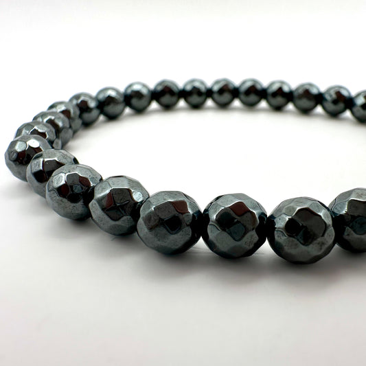 Hämatit-Armband – Geometrische Eleganz