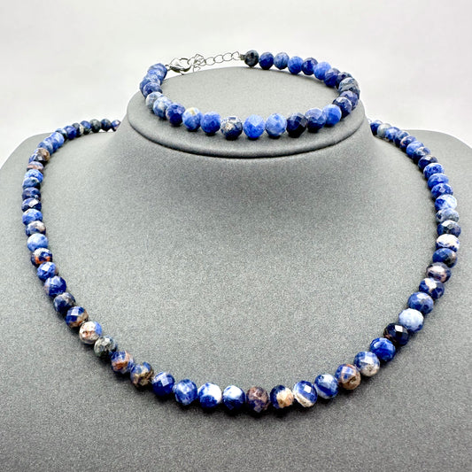 Schmuck-Set aus facettiertem Sodalith (Halskette & Armband)