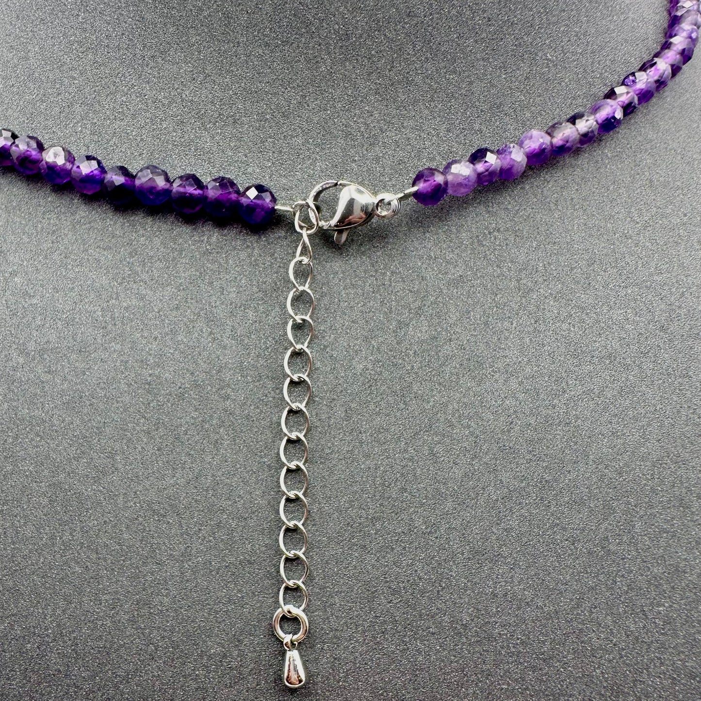 Schmuck-Set aus facettiertem Amethyst (Halskette & Armband)