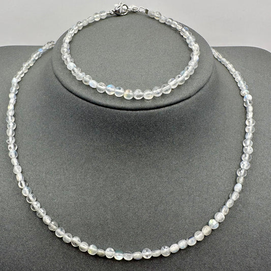 Schmuck-Set aus facettiertem Mondstein (Halskette & Armband)
