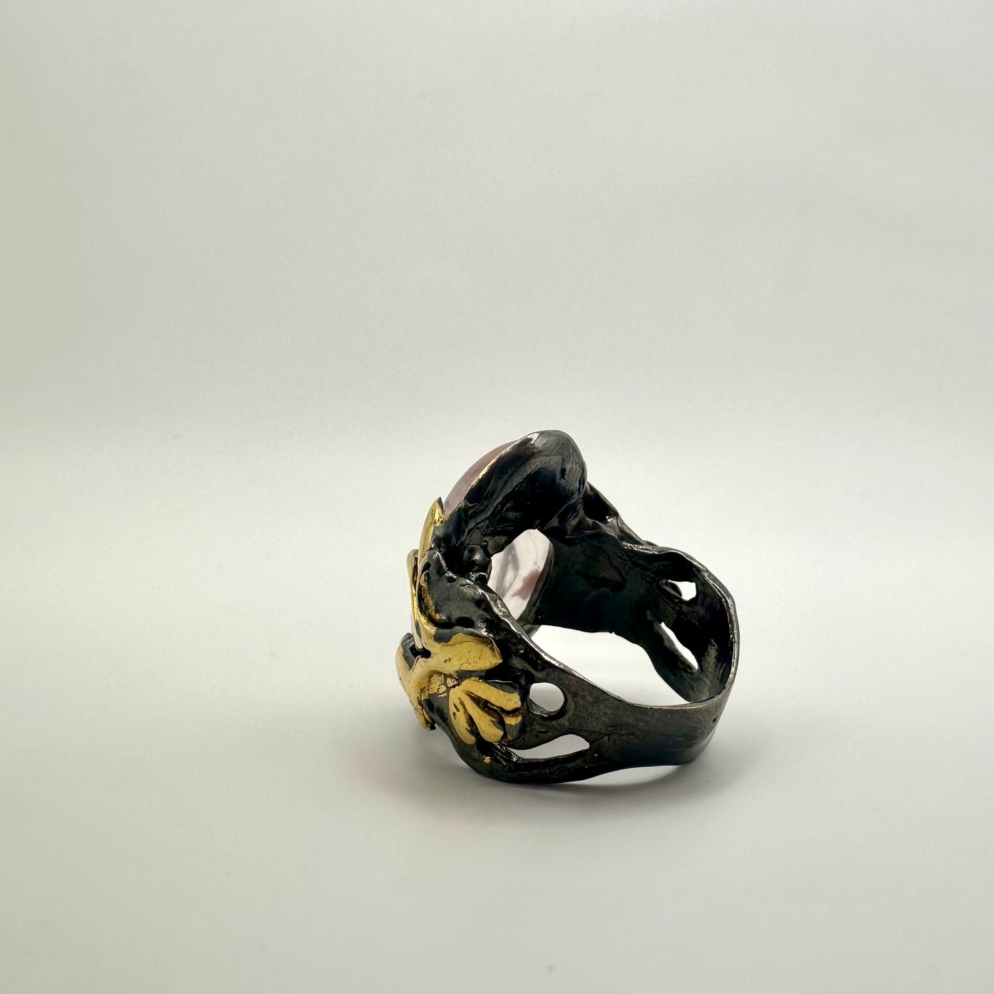 Damen-Ring „Midnight Orbit“ aus Sterling-Silber & Rosenquarz