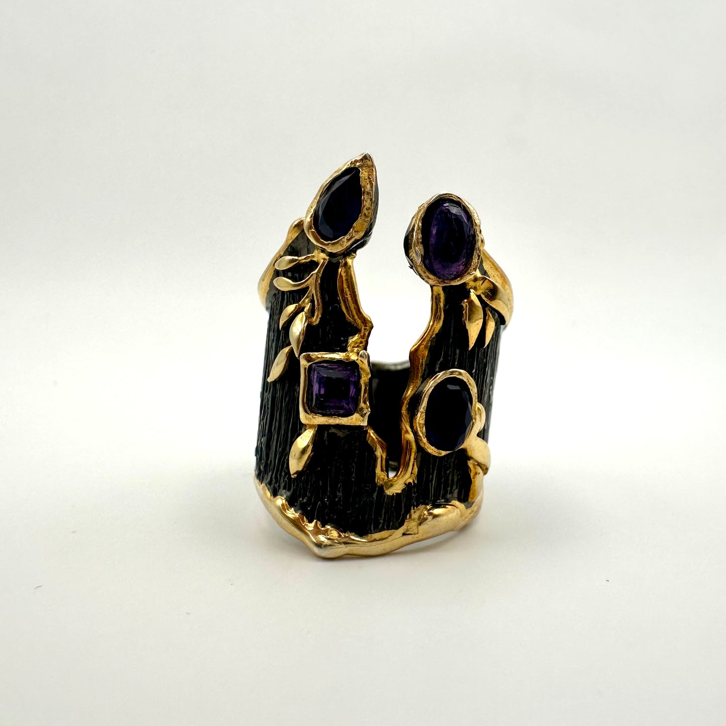 Damen-Ring „Dark Moon Orbit“ aus Sterling-Silber & Amethyst