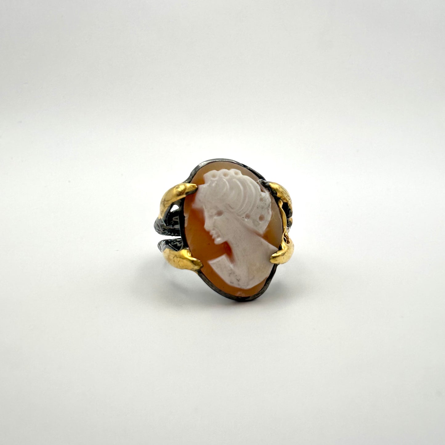 Damen-Ring „Antique Muse“ aus Sterling-Silber & handgeschnitzter Kamee