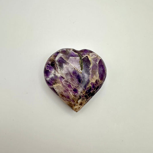 Edelstein-Herz: Natürlicher Amethyst Herz (Facettiert)