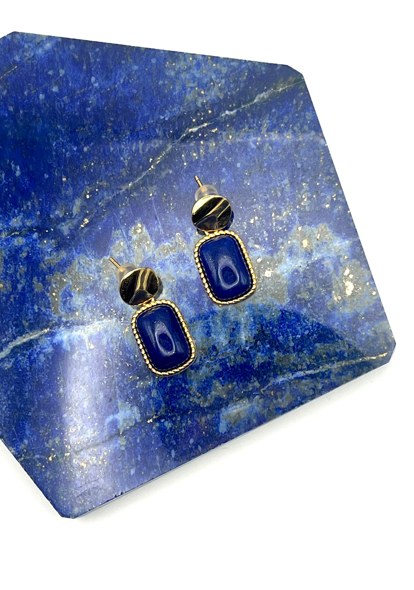 Damen-Ohrringe aus vergoldetem 925er Sterling-Silber mit facettierten Lapislazuli-Steinen